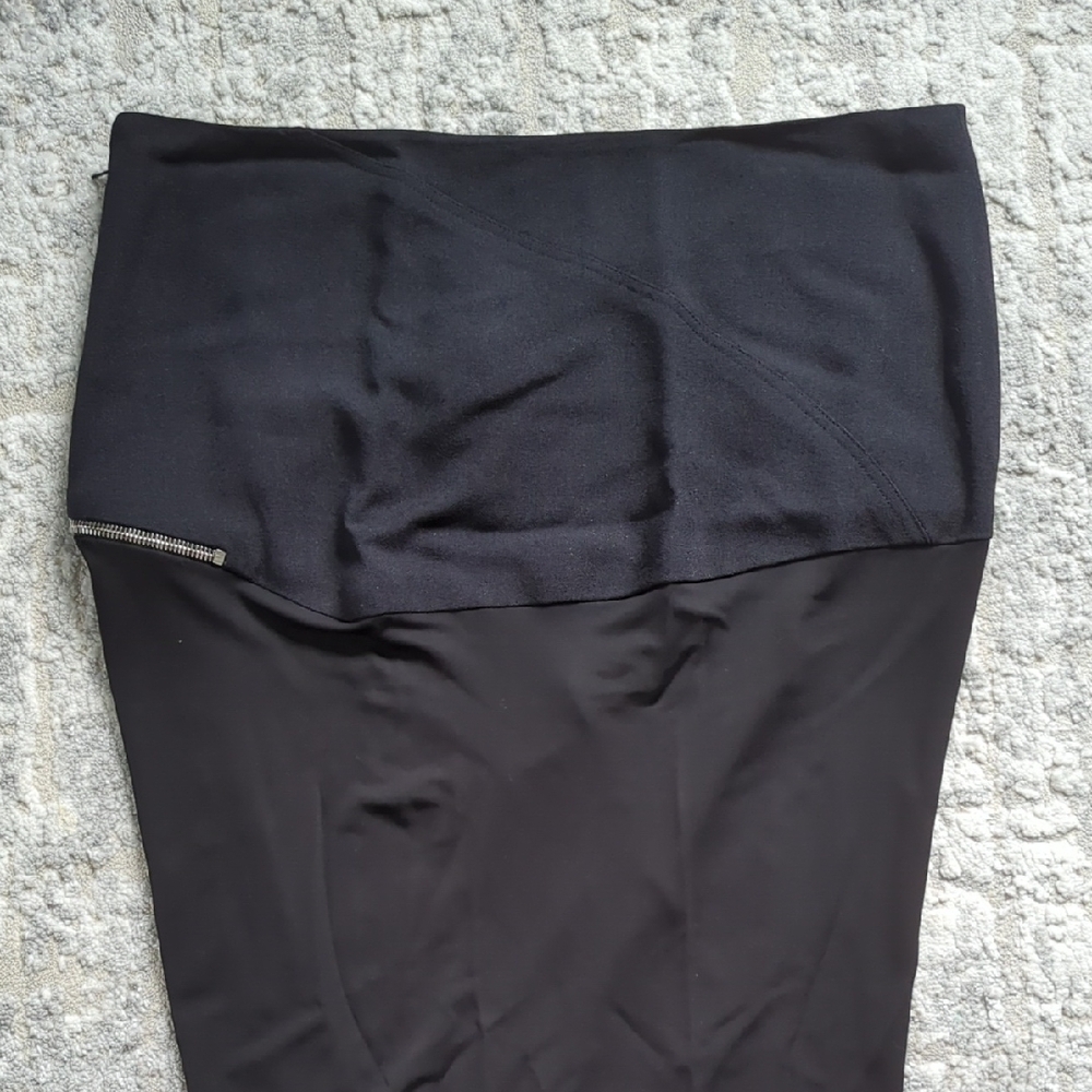 Versace Asymmetrical Skirt with Exposed Zipper - Picture 9 of 10